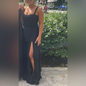 Show Me Your MuMu Black lady corset dress
